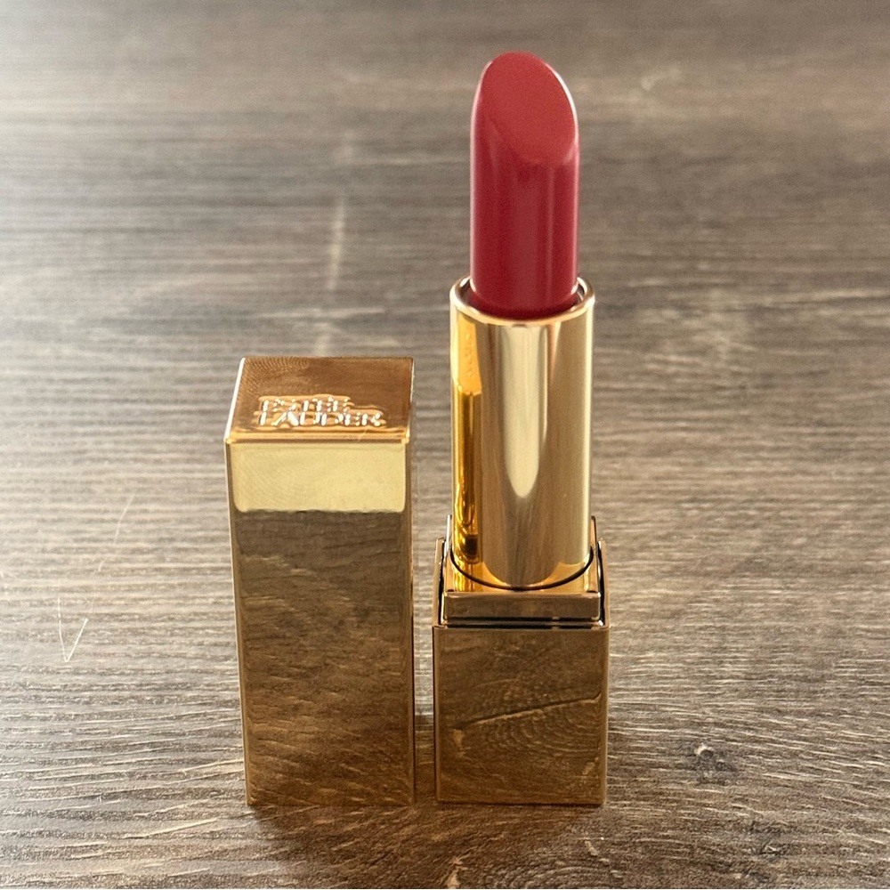 Estée Lauder Lipstick Rebellious Rose 420 Pure Color 3.5g New Without Box